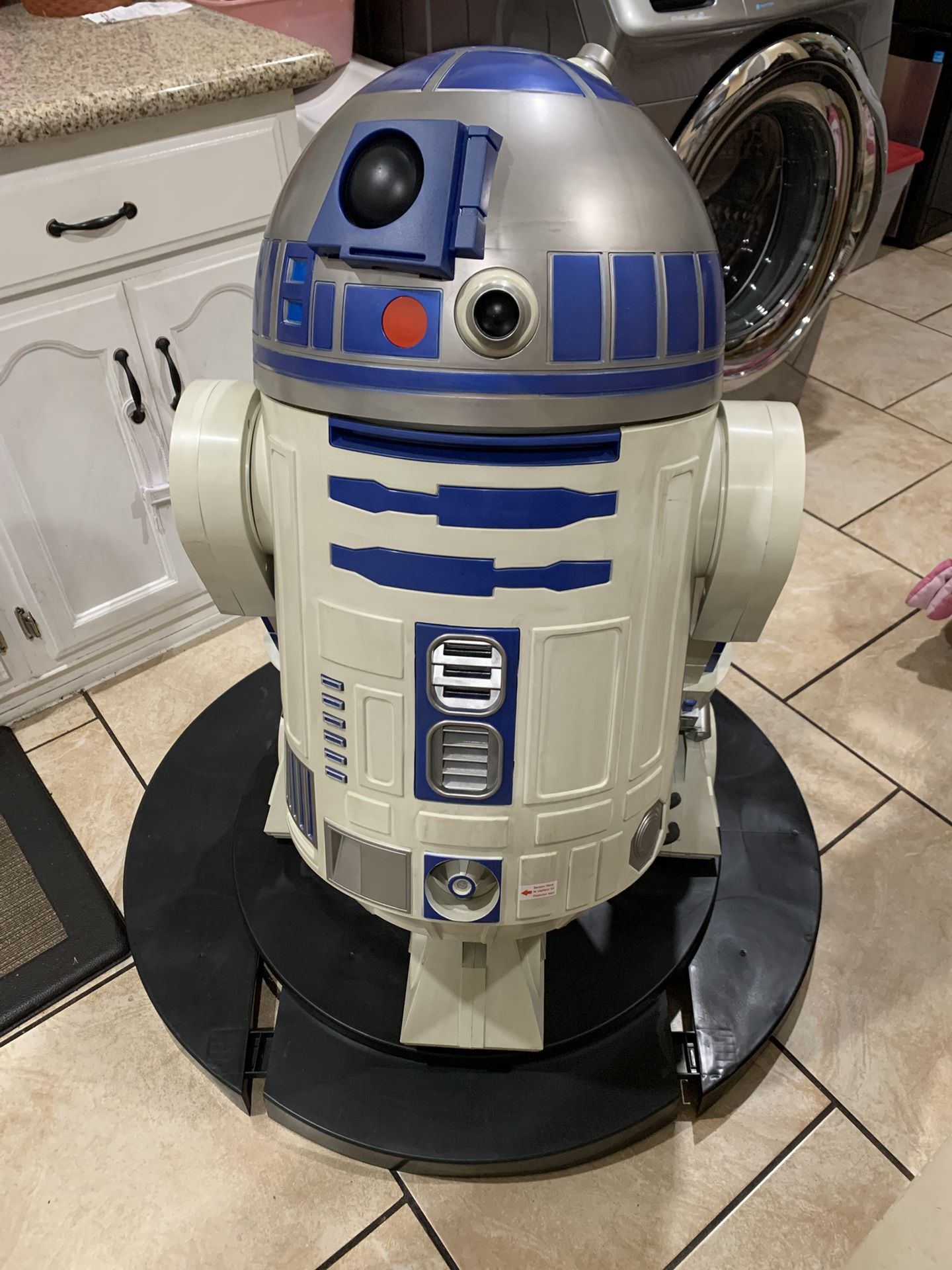 Star Wars R2D2 R2-D2 1:1 Life size scale