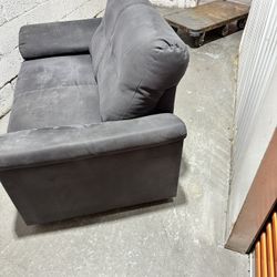 BRICK CITY DISCOUNTS 