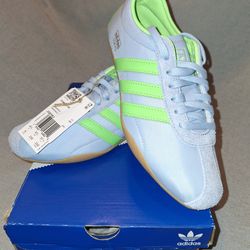 New adias Tokyo Women's Size 6 Light Blue and Neon Green. JQ0582