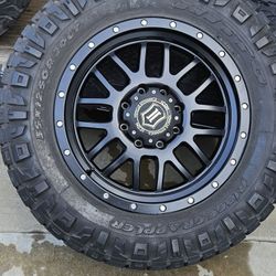 Ford F250/350/Excursion 8 Lug Wheels