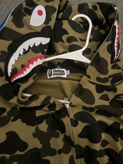 BAPE hoodie 3xl for Sale in Riverside CA OfferUp