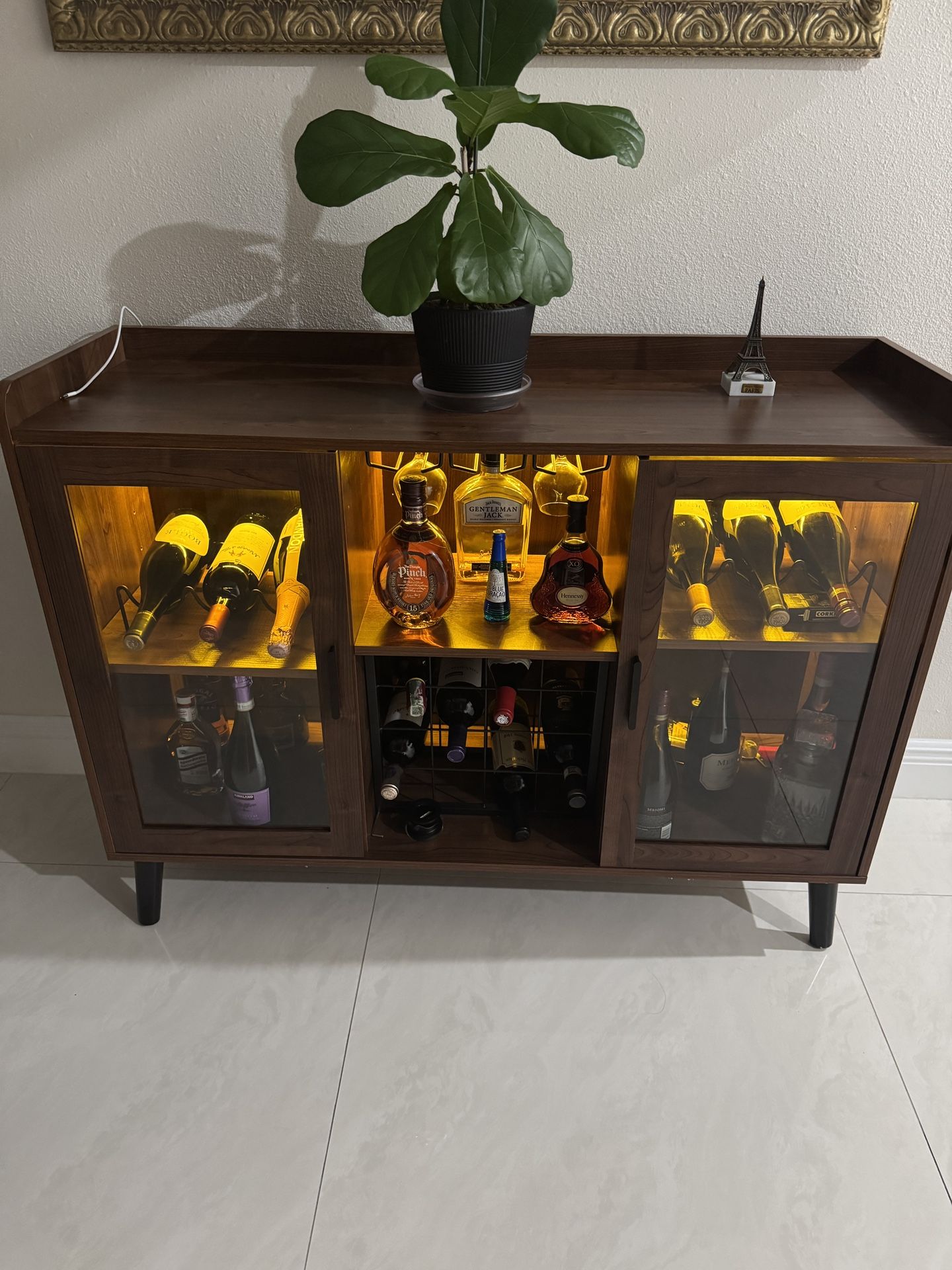 Wine Bar Cabinet With LED lights 