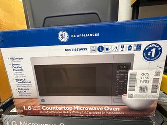 GE microwave oven