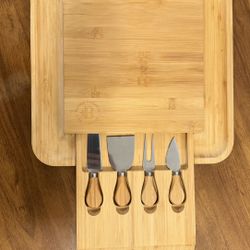 Bamboo Cheese Board & Knife Set