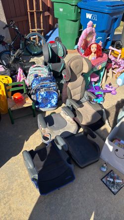 FREE Car Seats (at yard sale) - 5/30 & 5/31 … 7am-12 noon