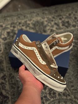 Vans Pearlized “Vintage Cocoa Brown”