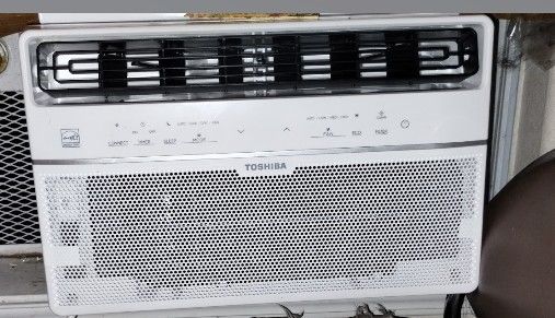 Toshiba Smart Air Conditioner 8000btu