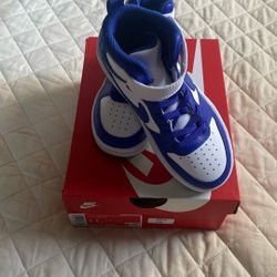 Nike Court Borough Mid , Size 11 For Kids 