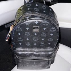 MCM BAG BLK
