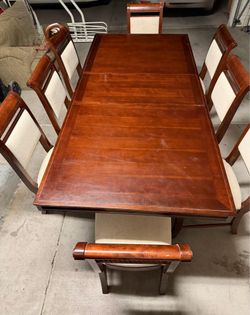 Dark Cherry Dining Room Table w/ extender and 8 Chairs $250