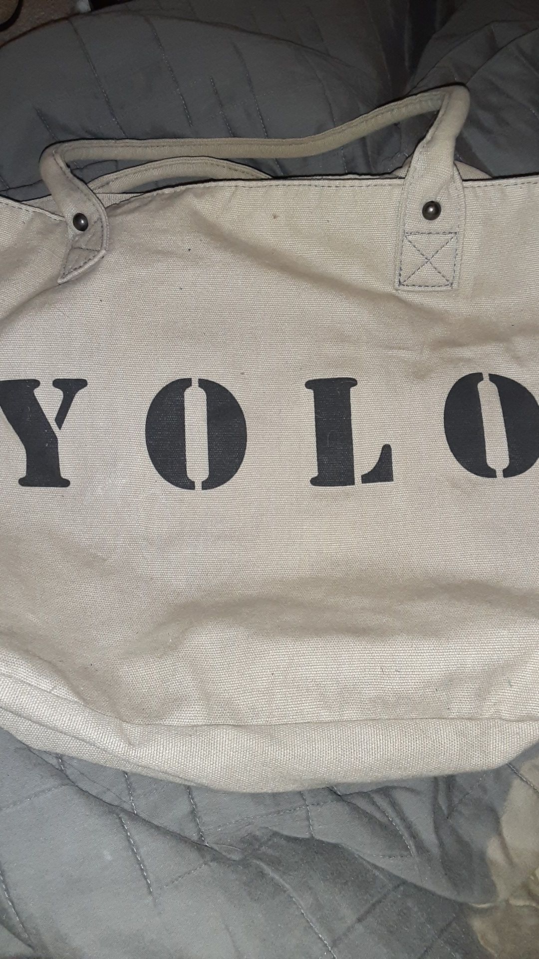 YOLO tote