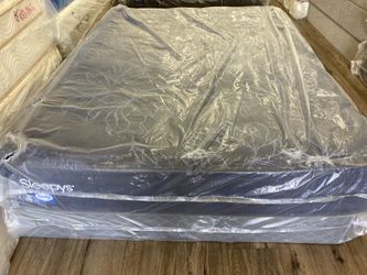 Queen Sleepys mattress include boxspring