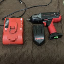 Snap On 1/2 Inch With Battery and Charger