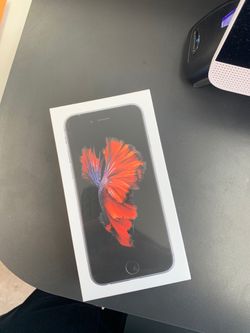 2 brand new iPhone 6s