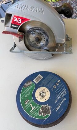 Skil Saw with blade collection