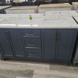 Bathroom Vanity 61"
