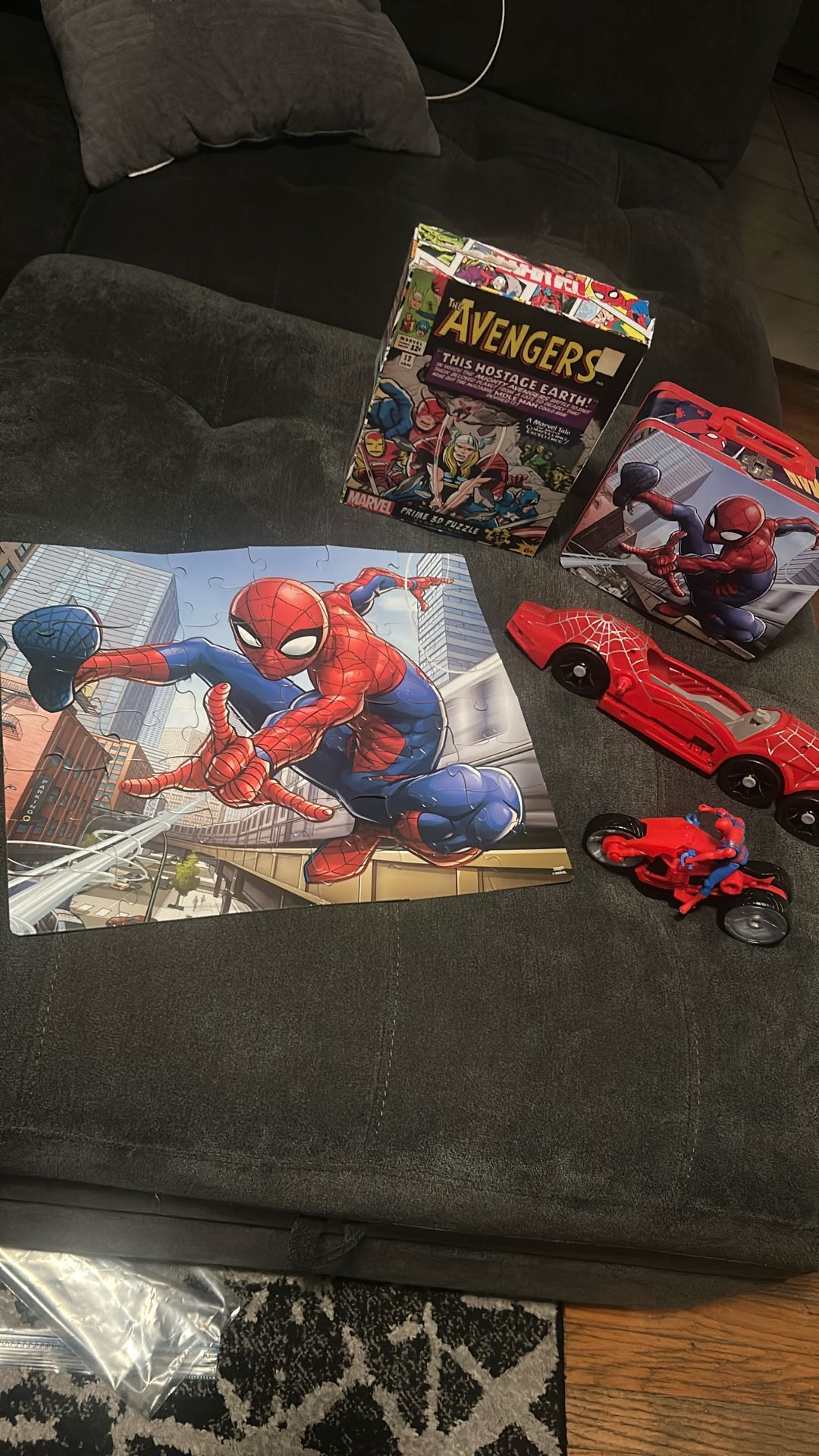 Spider-Man Toy / Puzzles 