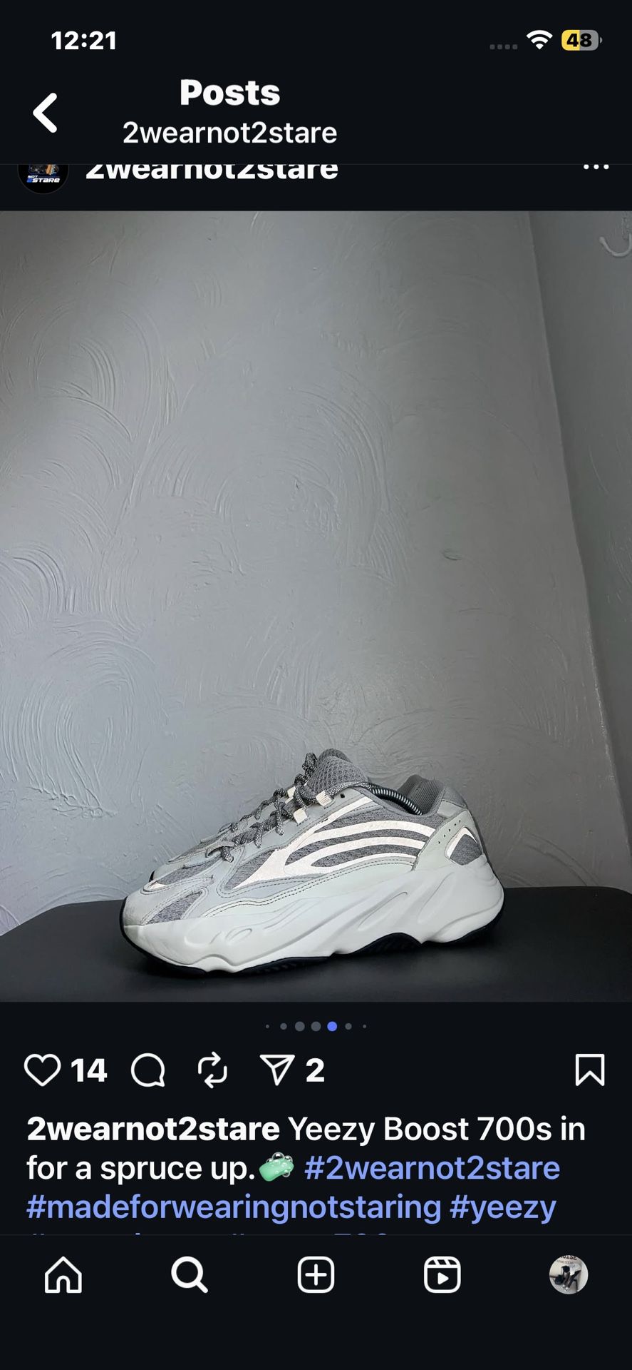Yeezy 700v2