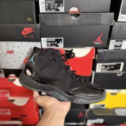 Jordan Gamma 11s size 12 Close To VNDS