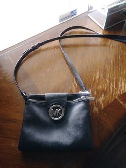 Micheal Kores purse