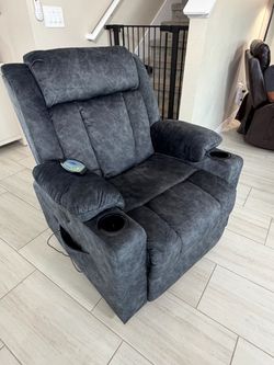 Massage Recliner Chair with Heat NEW