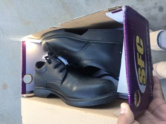 Work shoes anti slip