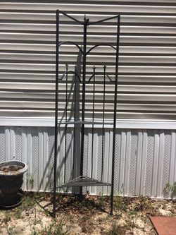 Outdoor Corner plant stands