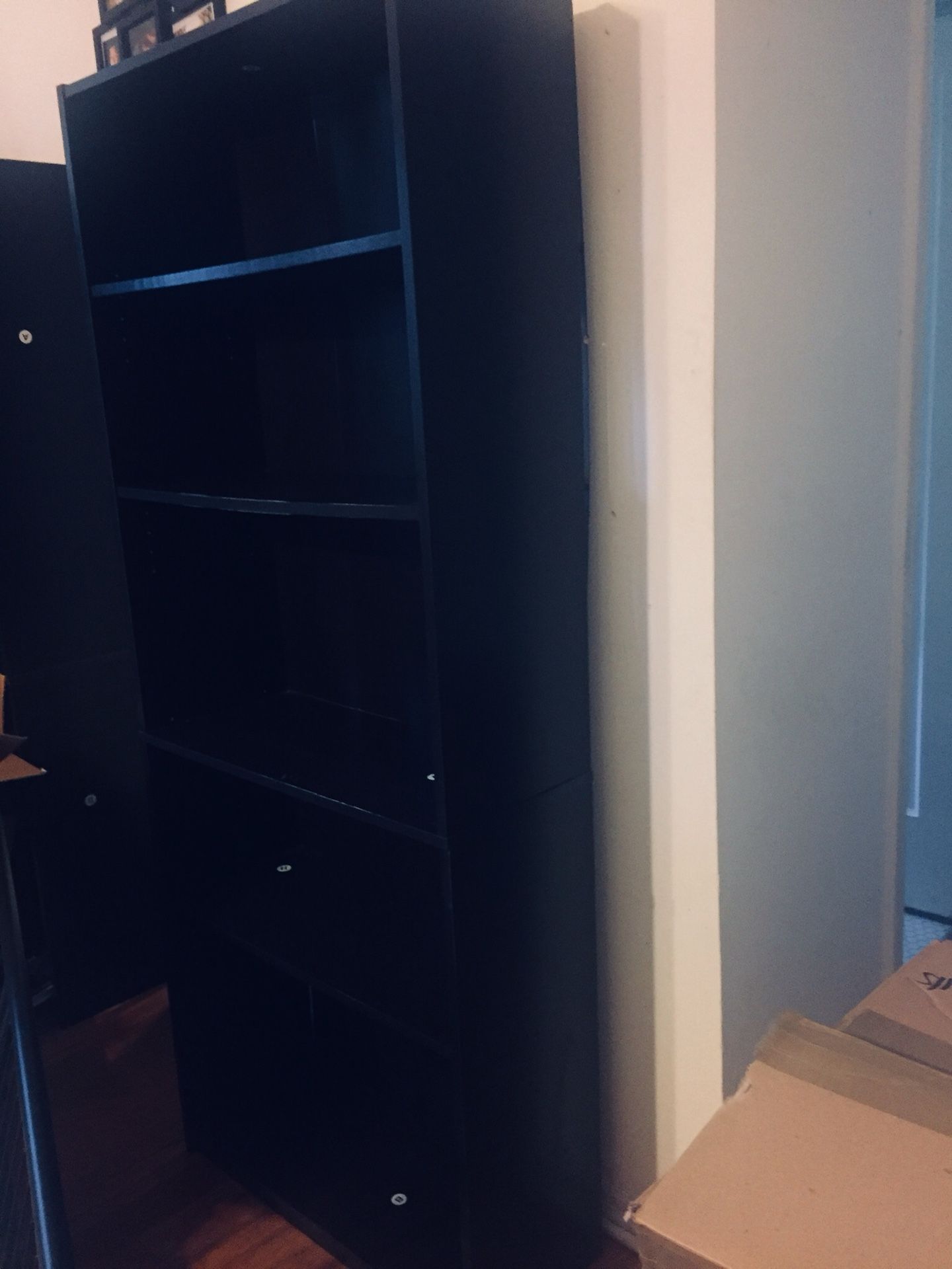 Bookshelves -5 tier black