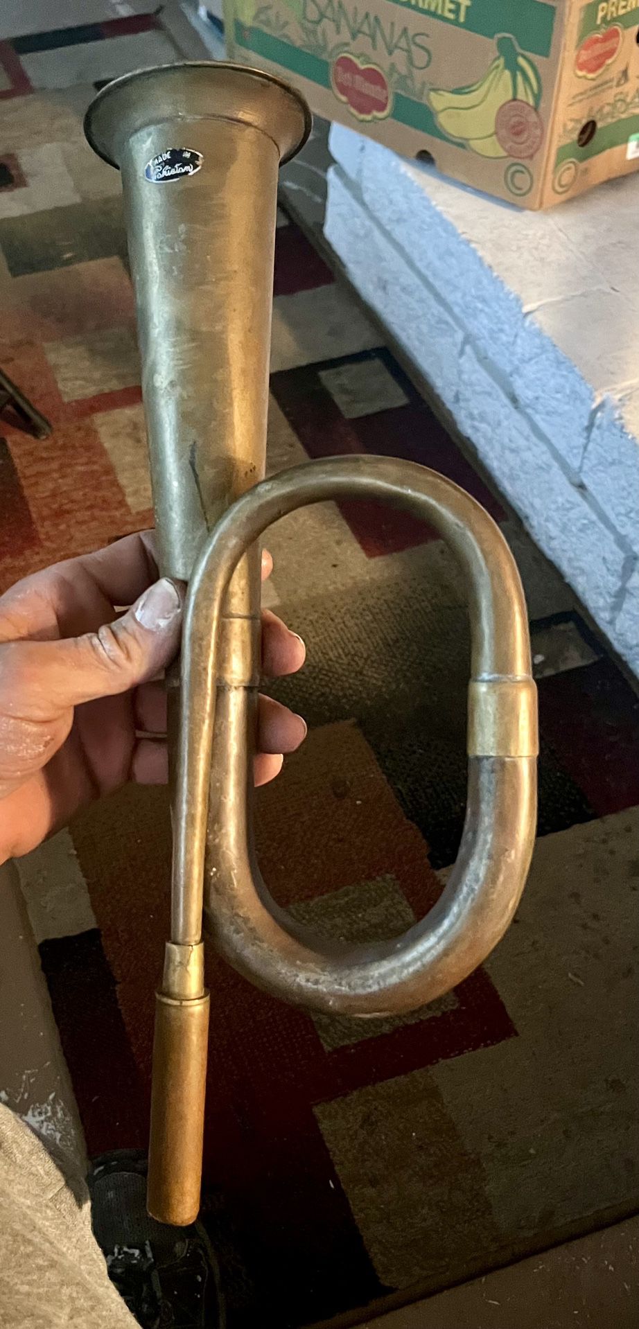 Vintage Brass Bugle Horn
