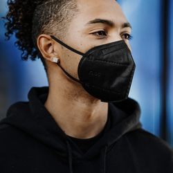 Adult Black KN95 Disposable Face Mask 10ct  