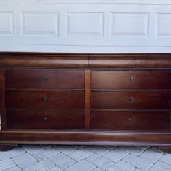 Solid Wood Dresser