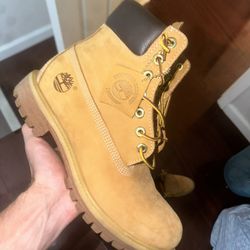 TIMBERLAND CLASSIC 6 INCH BOOT