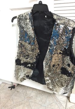 Show vest. Silver sequin vest. 2xl brand new