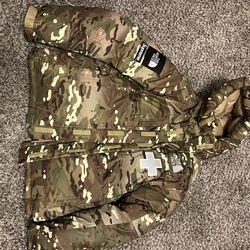 Supreme The North Face 700 size M,