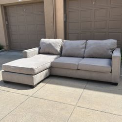 Delivery Available! L Shaped Microfiber Sectional Couch With Reversible Chaise 