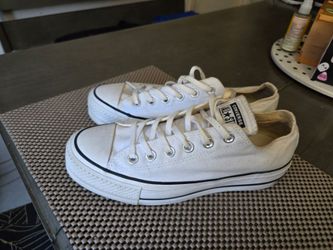 All Star Converse size 8