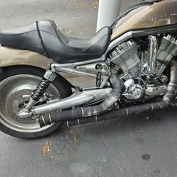 2004 Harley Davidson VROD