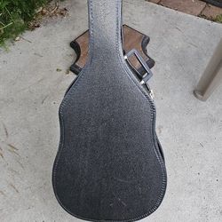 Vintage Acoustic Guitar Case 1960s/1970s - Black, Nice Condition!!!