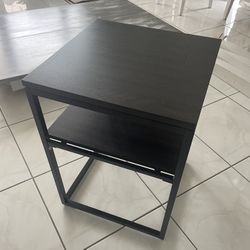 Small Table Stand