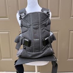 BabyBjörn Baby Carrier One Gray Ergonomic Multi-Position Carrier 8-33 lbs