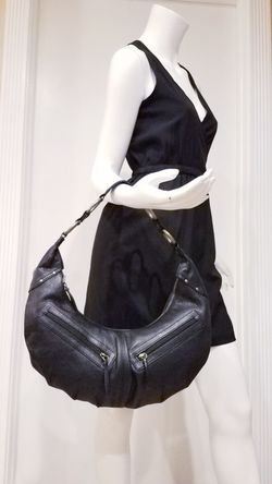 HOBO INTERNATIONAL BLACK LEATHER PURSE SHOULDER BAG