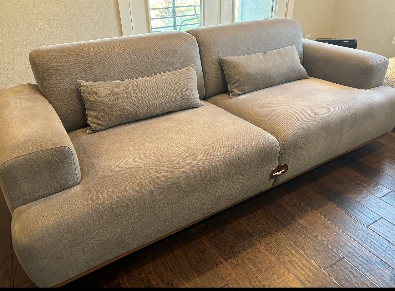 Bosc Duffle Sofa 