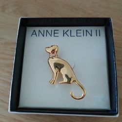 Beautiful Gold Tone Cat Brooch By Anne Klein ll