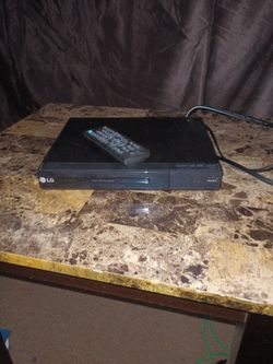 LG DVD/CD Player Comes With Remote Control