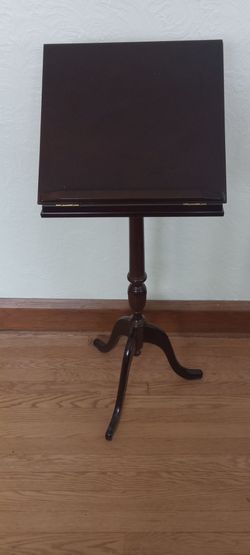 Bombay Company cherry Music Stand/Lectern