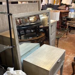 Bedroom set set queen