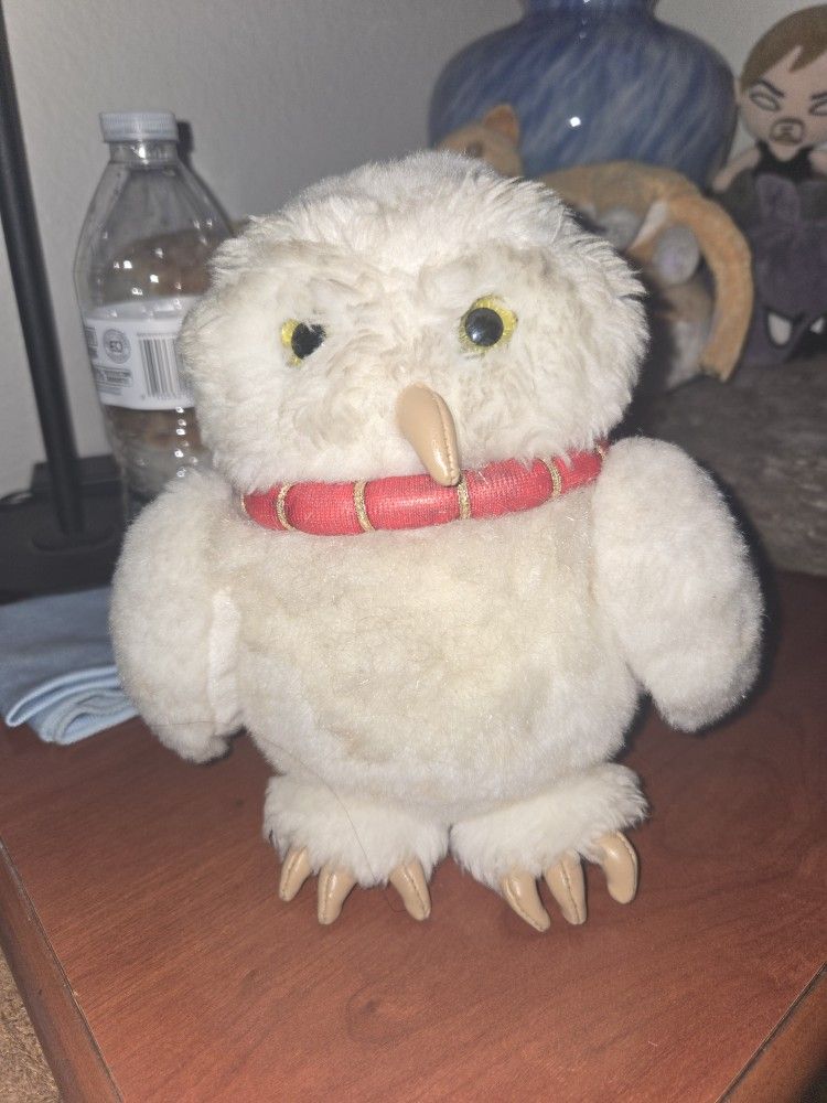 Vintage Hedwig Stuffie