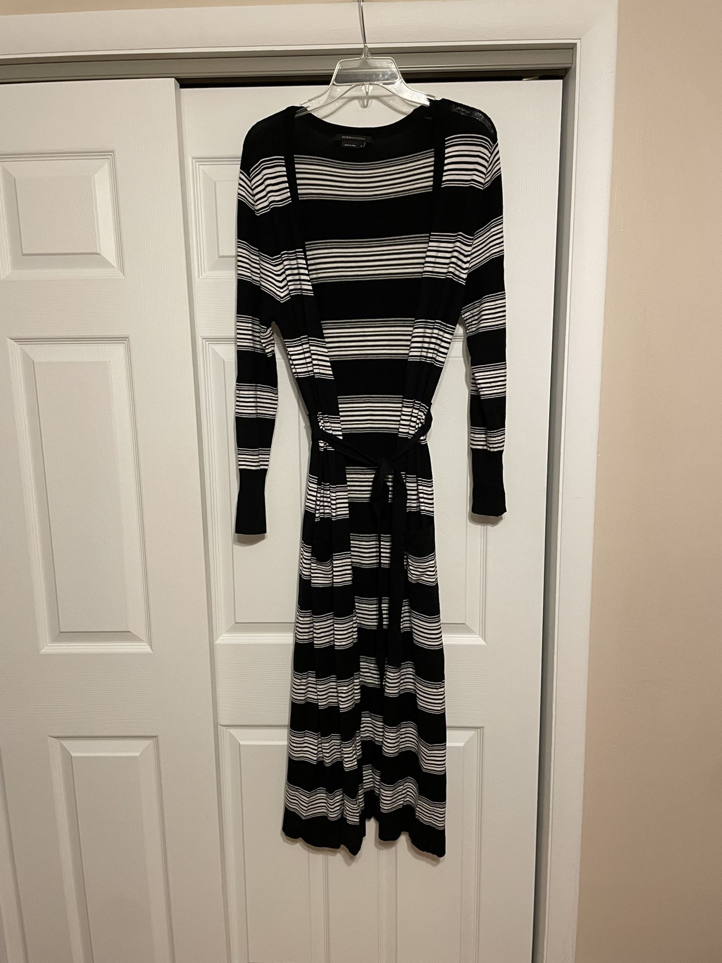 BCBGMAXAZRIA Black & White Striped Long Cardigan Sweater - Size XL