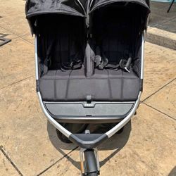 Thule-Urban-Glide-2-Double-Jogging-Stroller-With-Accessories 