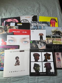 Vinyl Record Collection – 15+ Albums